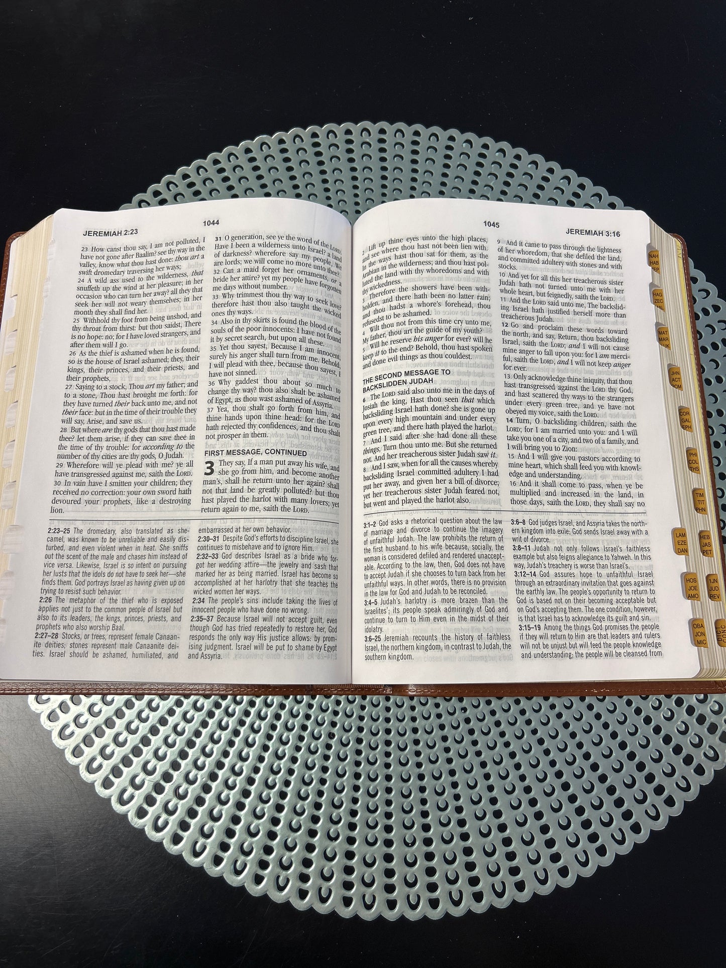 The KJV Study Bible Large Print Edition