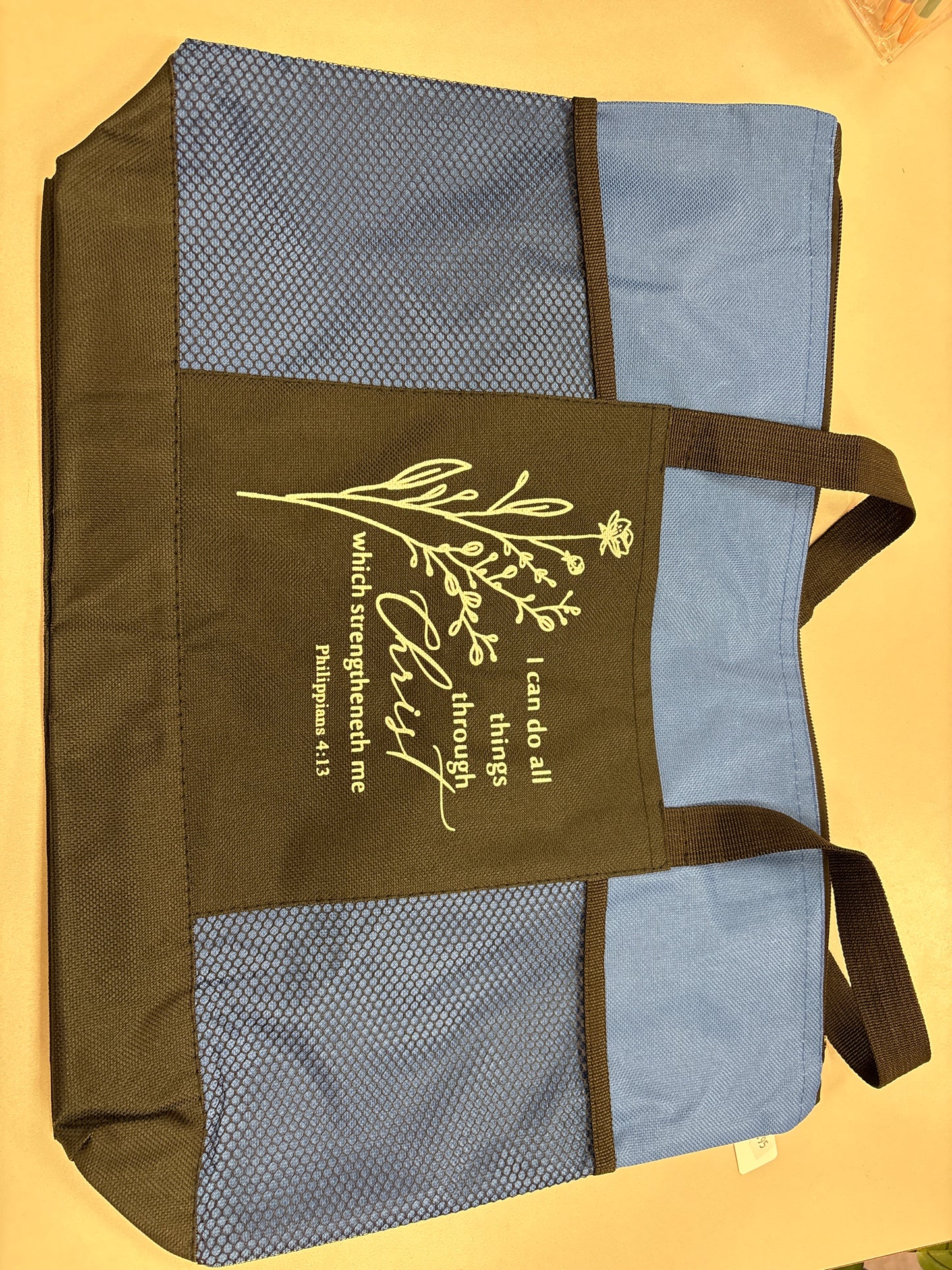 Large tote bag w/zipper