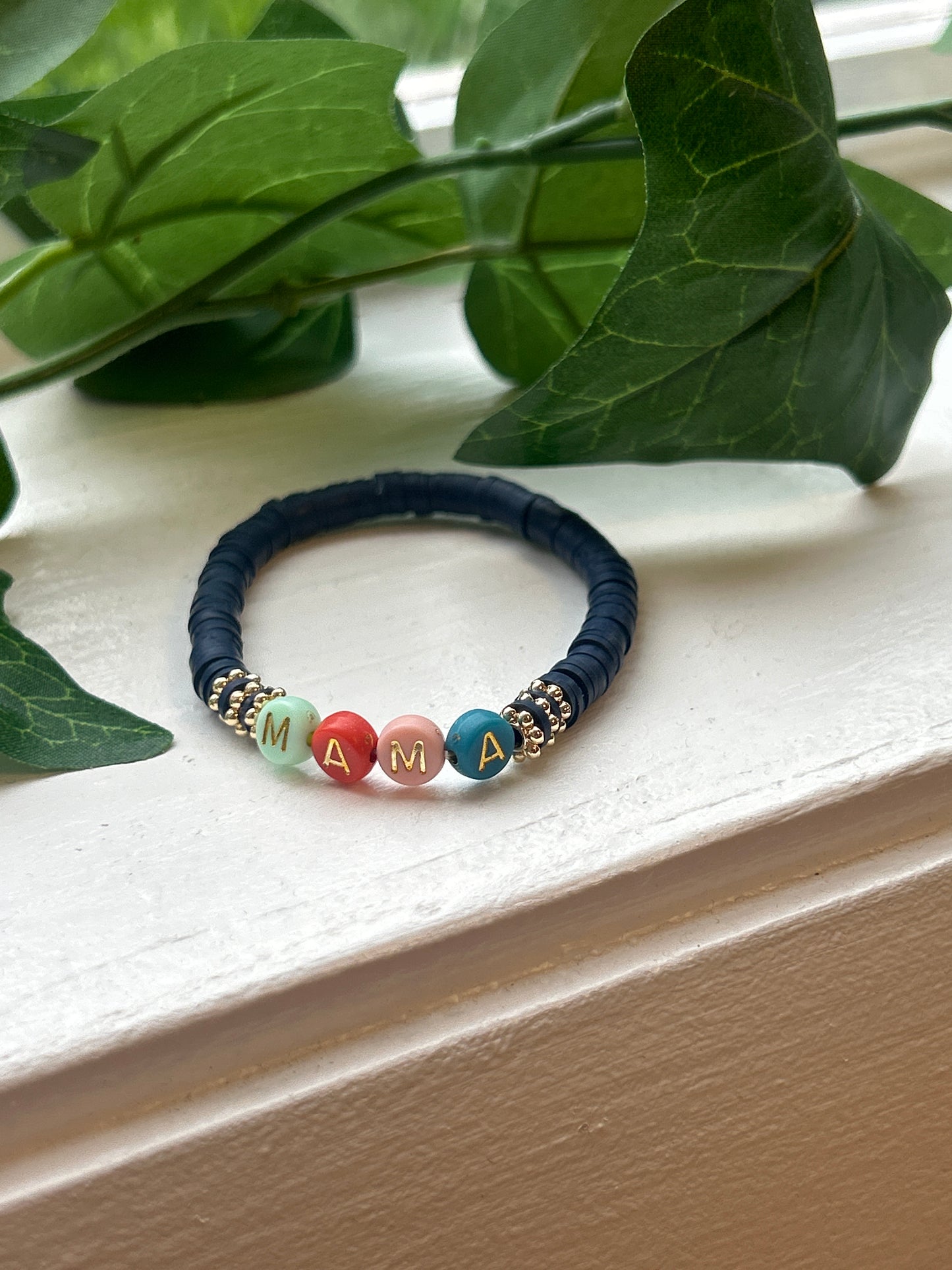 Multicolored Mama Word Beaded Stretch Bracelet