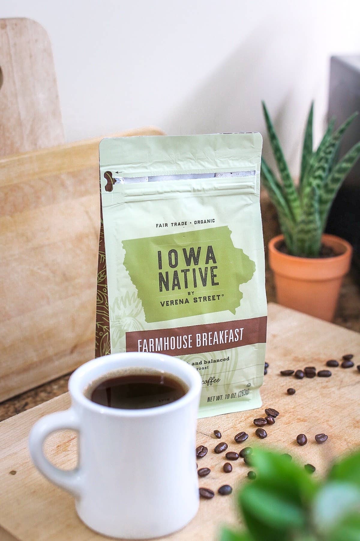 Farmhouse Breakfast Fair Trade Organic Coffee 10 oz. Ground