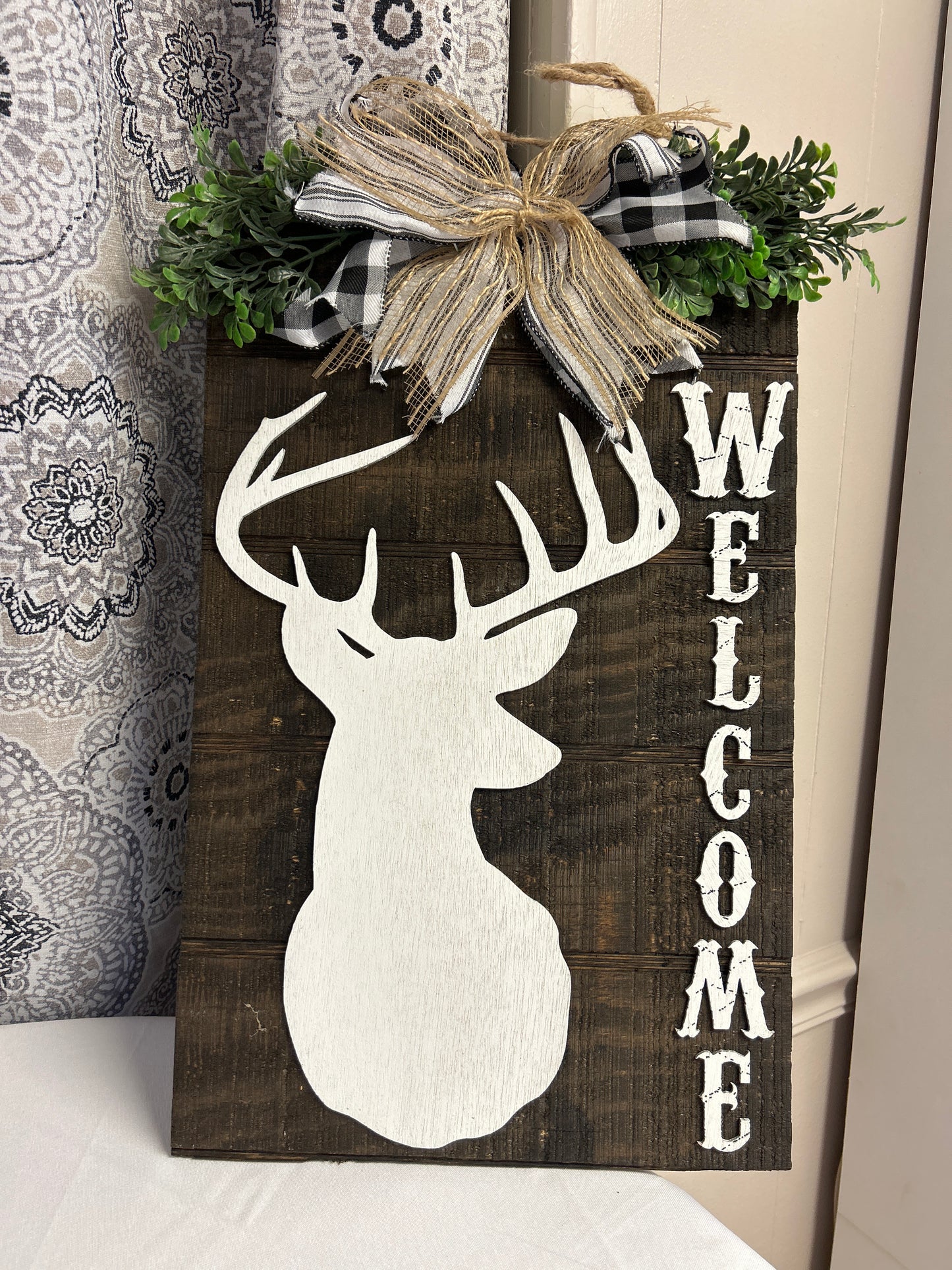 Buck Welcome Sign