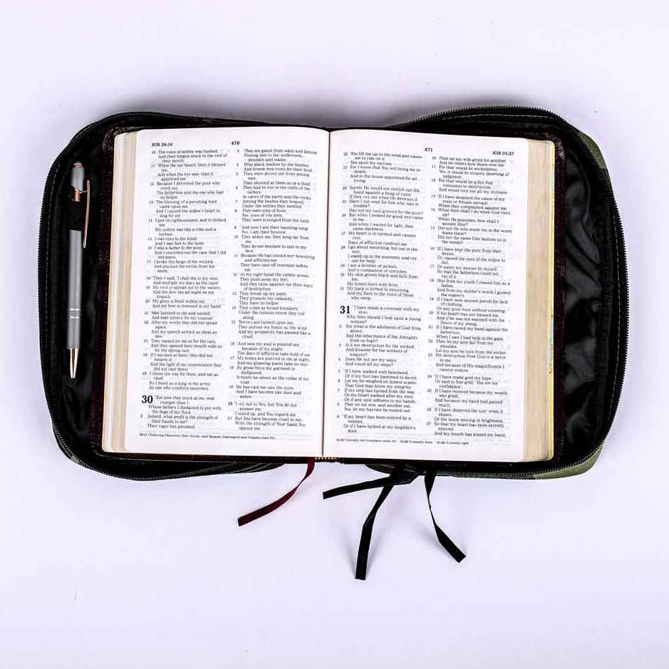 Bible Cover Canvas Army Of God Green Camo - Large