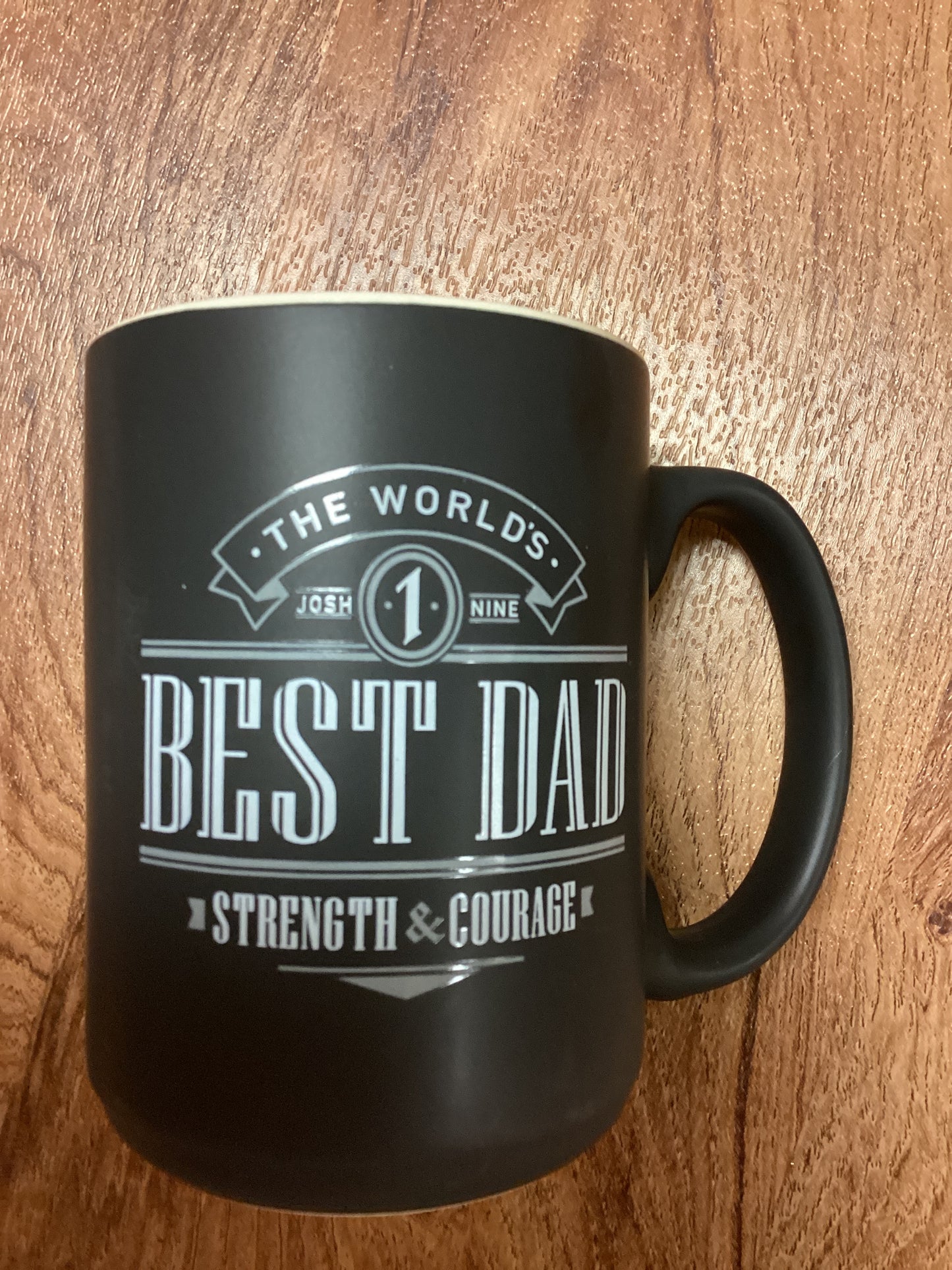 THE WORLDS BEST DAD MUG